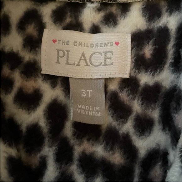 Children’s Place FullZip Animal Print Jacket W/Ears: 3T - Picture 6 of 6